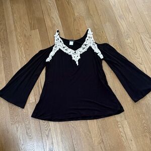 Elegant Black Blouse with White Crochet Detail from Venus